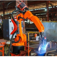 Cobots va robotlar: farq nima va qaysi biri yaxshiroq?